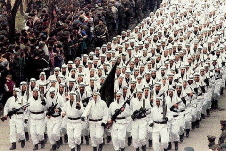 Muslim Army of Bosnia and Herzegovina displays its mujahedin strength, Zenica 1994