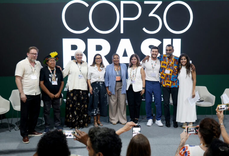 Kumi Naidoo with Brazilian First Lady Janja Lula da Silva and Brazilian Cultural Minister Margareth Menezes and others at a panel called “Narratives and Storytelling to Face the Climate Crisis” during the 30th Conference of the Parties (COP30). Credit: Aline Massuda/COP30