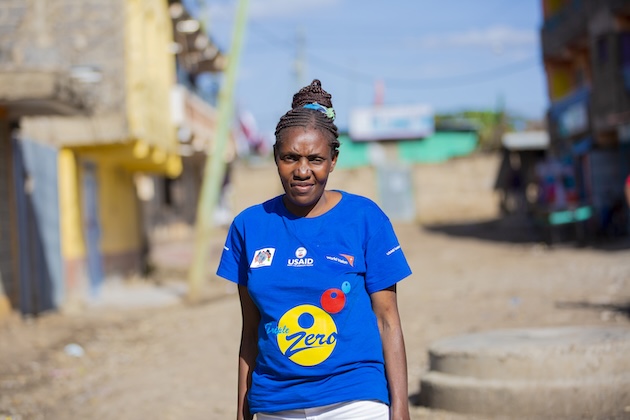 UNAIDS workers provide support to communities in need of their services. The organization and its workers have been badly affected by the impact of a sudden acceleration of cuts to international HIV financing. Credit: UNAIDS